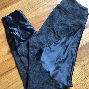 Koral black leggings